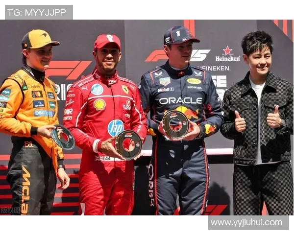 F1巨星与足球明星跨界互动精彩瞬间回顾与幕后故事分享